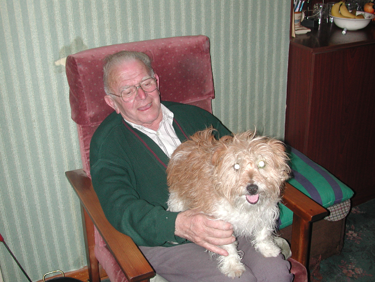 Paddy Murray and Buttons 4.jpg 411.8K